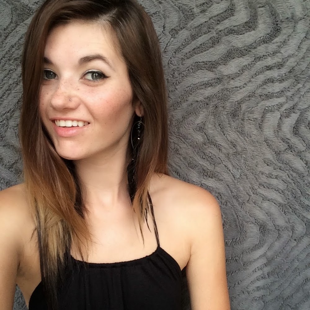 Meet your Posher, Cierra